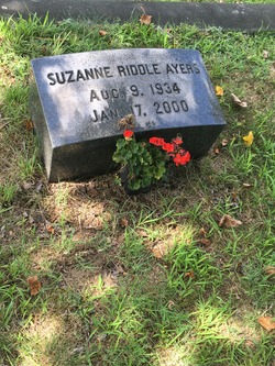 Suzanne <I>Riddle</I> Ayers 