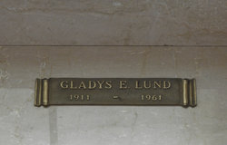 Gladys Ernestine <I>Williams</I> Lund 