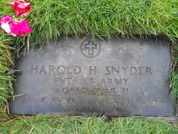 Harold H Snyder 