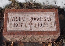Violet Rogofsky 