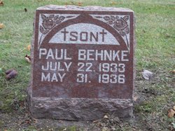 Paul Behnke 