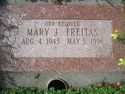 Mary J. <I>Mariucci</I> Freitas 