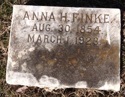 Anna H. <I>Fraunholz</I> Finke 