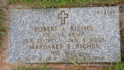Robert L Riches 