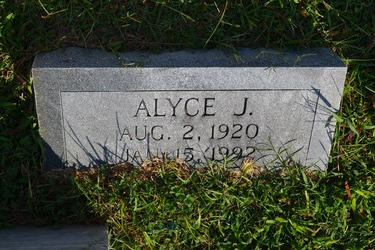 Alyce Mae <I>Jaynes</I> Carey 