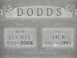 Marjorie Lucille “Lucille” <I>Ward</I> Dodds 