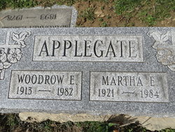 Woodrow E Applegate 