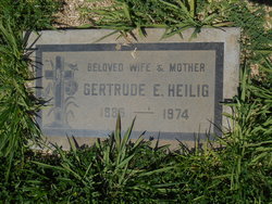 Gertrude E Heilig 