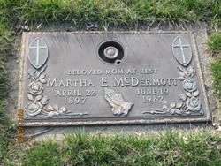Martha Ellen <I>Carpenter</I> McDermott 