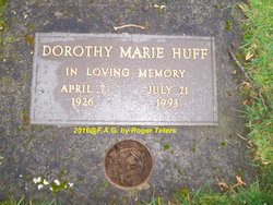 Dorothy Marie <I>Stone</I> Huff 