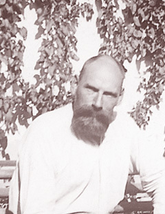 Vladimir Ilyich Tolstoy 