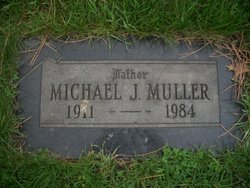 Michael John Muller 