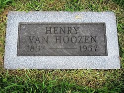 Henry Van Hoozen 