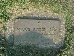 Valrie Rueben Bach 