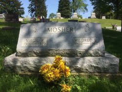 Mildred E <I>Loomis</I> Mosher 
