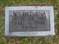 Wilhelmina “Minnie” <I>Wilke</I> Schult 
