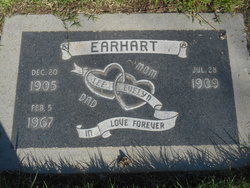 Lee Lloyd Earhart 