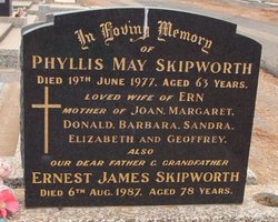 Phyllis May <I>Richards</I> Skipworth 