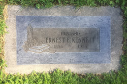 Ernest Earl Kennett 