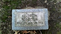 Elizabeth Andrejcik 