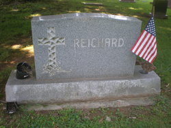 Russell R Reichard 