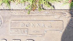 Donna Jean <I>Wade</I> Bowser 