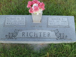 Maude Ellen <I>Rasor</I> Richter 