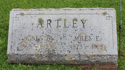 Agnes B Artley 