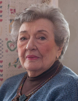 Viola Harris 