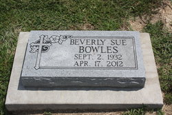 Beverly Sue <I>Daffron</I> Bowles 