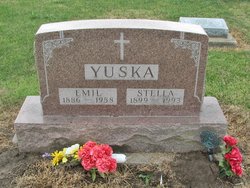 Stazy Stella Anna <I>Chaska</I> Yuska 