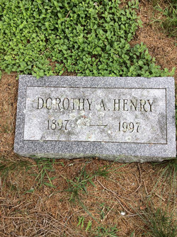 Dorothy Amelia <I>Clough</I> Henry 