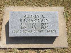 Audrey Aileen <I>Austin</I> Richardson 