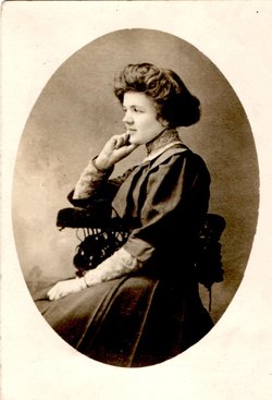 Clara Hildegard <I>Alseen</I> Etchison 