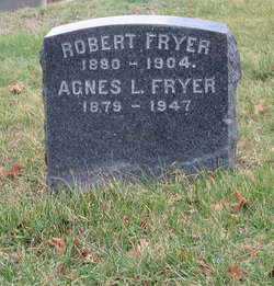 Thomas E Fryer 