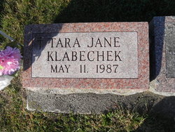 Tara Jane Klabechek 