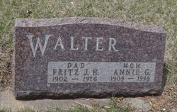 Annie G. <I>Moore</I> Walter 