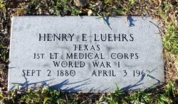 Dr Henry E. Luehrs 