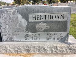 Robert W. Henthorn 