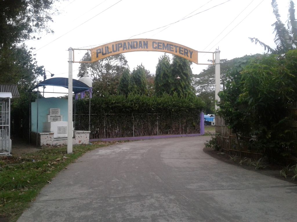 Pulupandan Municipal Cemetery