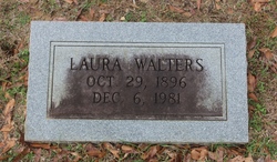 Laura Walters 