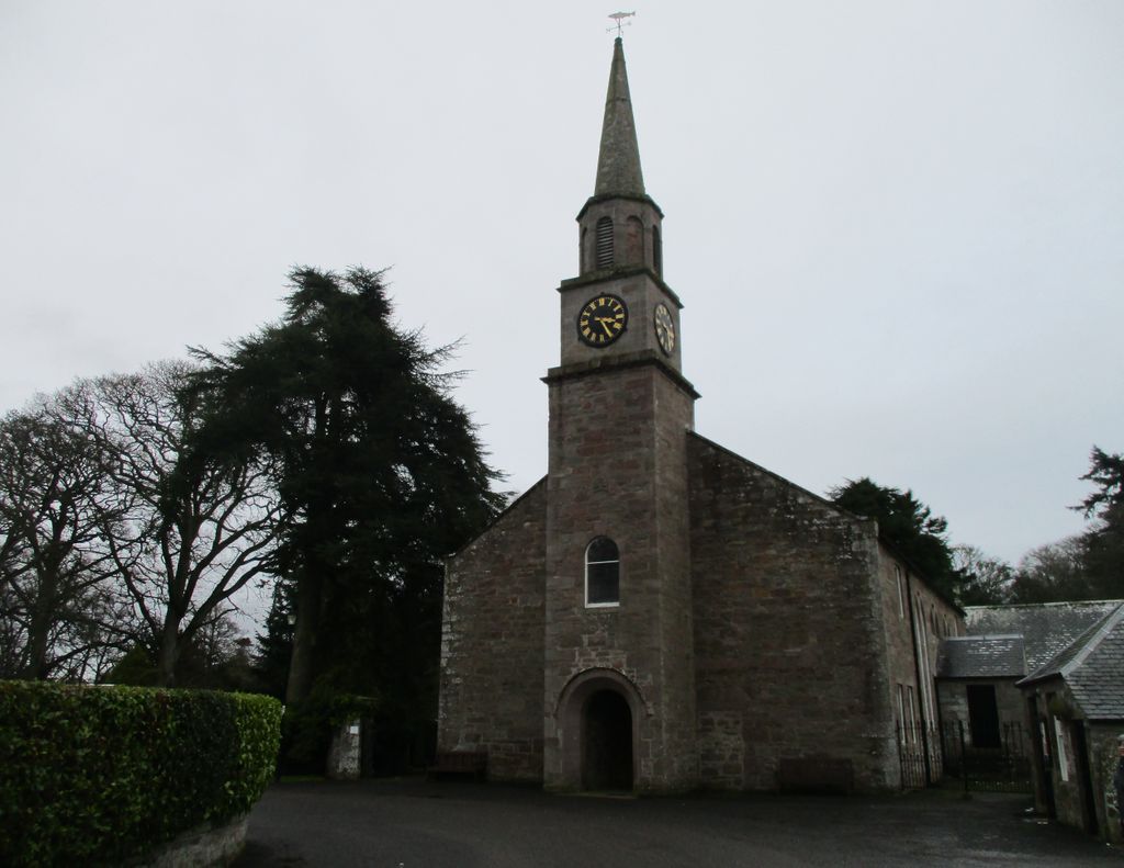 Glamis Churchyard
