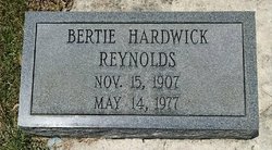 Bertie <I>Hardwick</I> Reynolds 