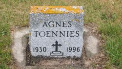 Agnes <I>Stolmar</I> Toennies 