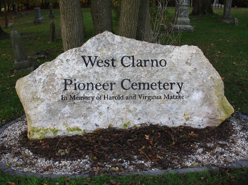 West Clarno Pioneer Cemetery