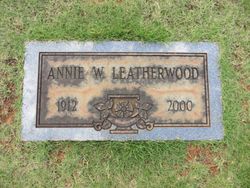 Annie W <I>Womack</I> Leatherwood 