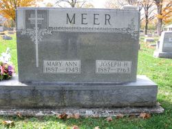 Mary Ann “Mamie” <I>Peters</I> Meer 