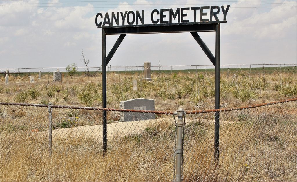Canyon Cemetery