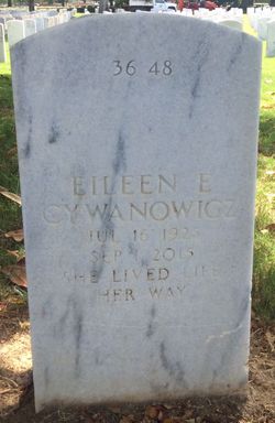 Eileen Elizabeth <I>Jean</I> Cywanowicz 
