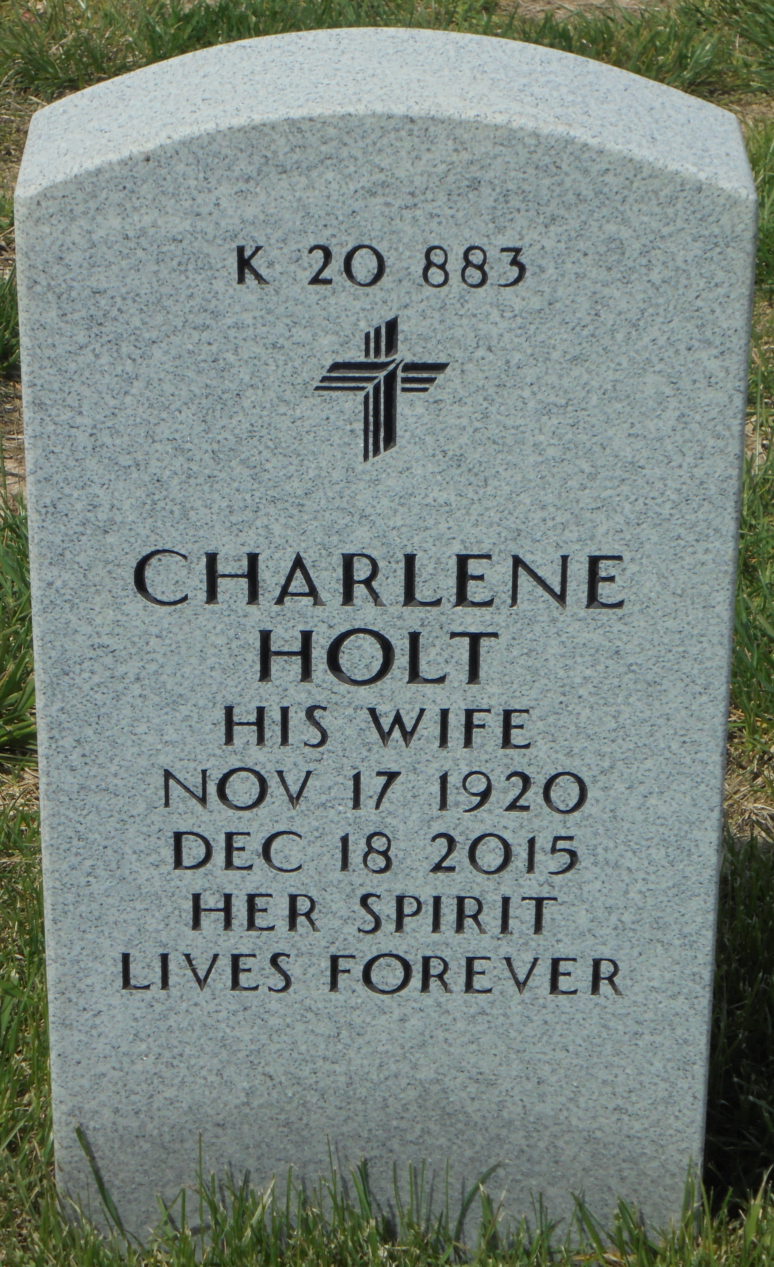 How did charlene holt die